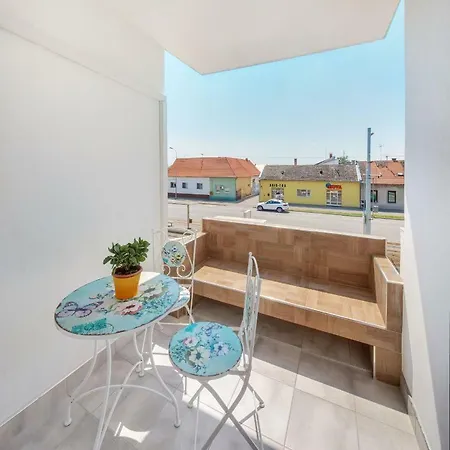 Apartman Osijek Exterior foto