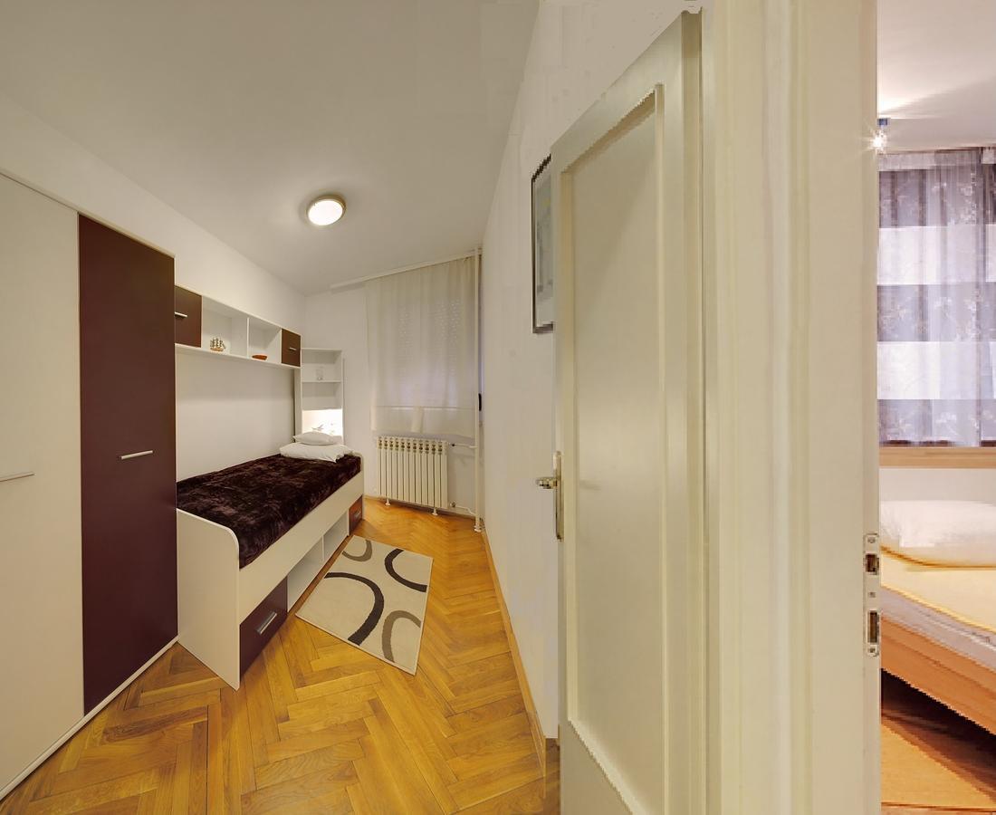 Lägenhet Apartman Osijek