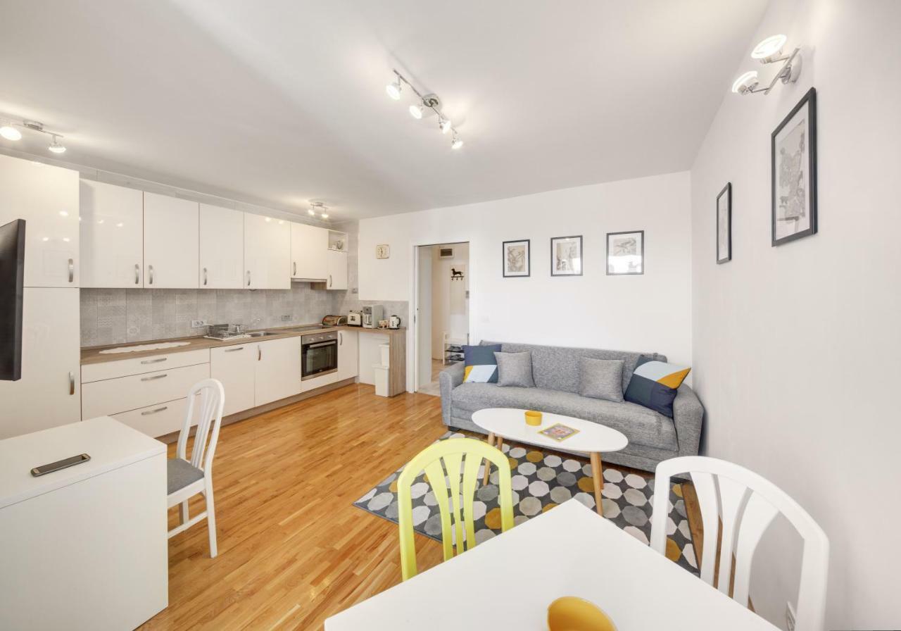 Apartman Osijek Apartment *